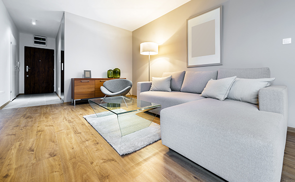 Укладка ламината в гостинной 23,8 м2